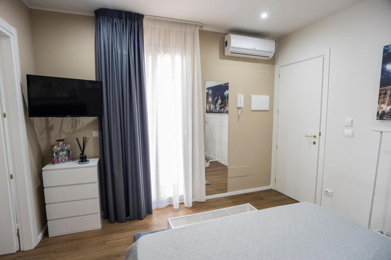 Filomena Charme Luxury Apartment Катания Екстериор снимка